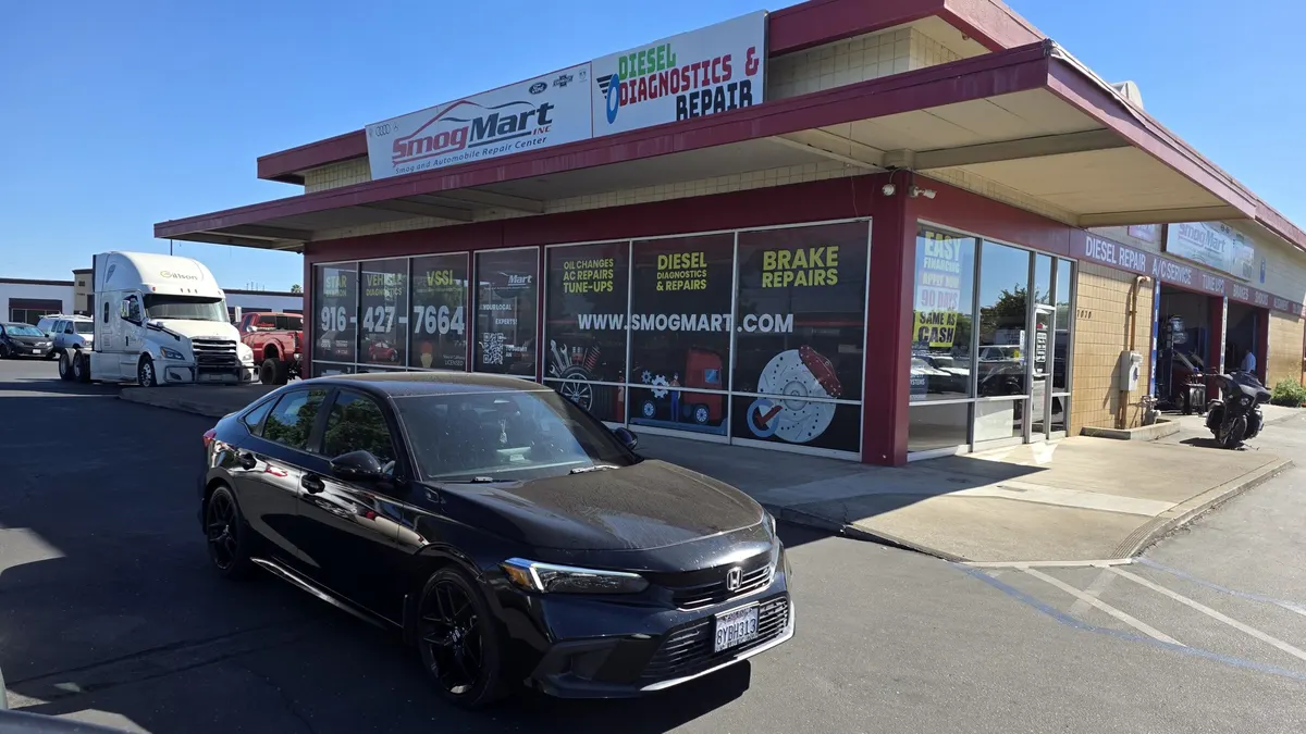 Honda Civic at Smog Mart